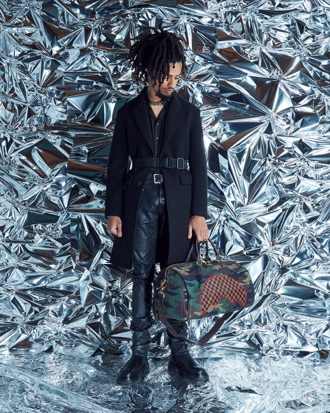 SPRAYGROUND The Paradoxx Shark Duffle — product image 4