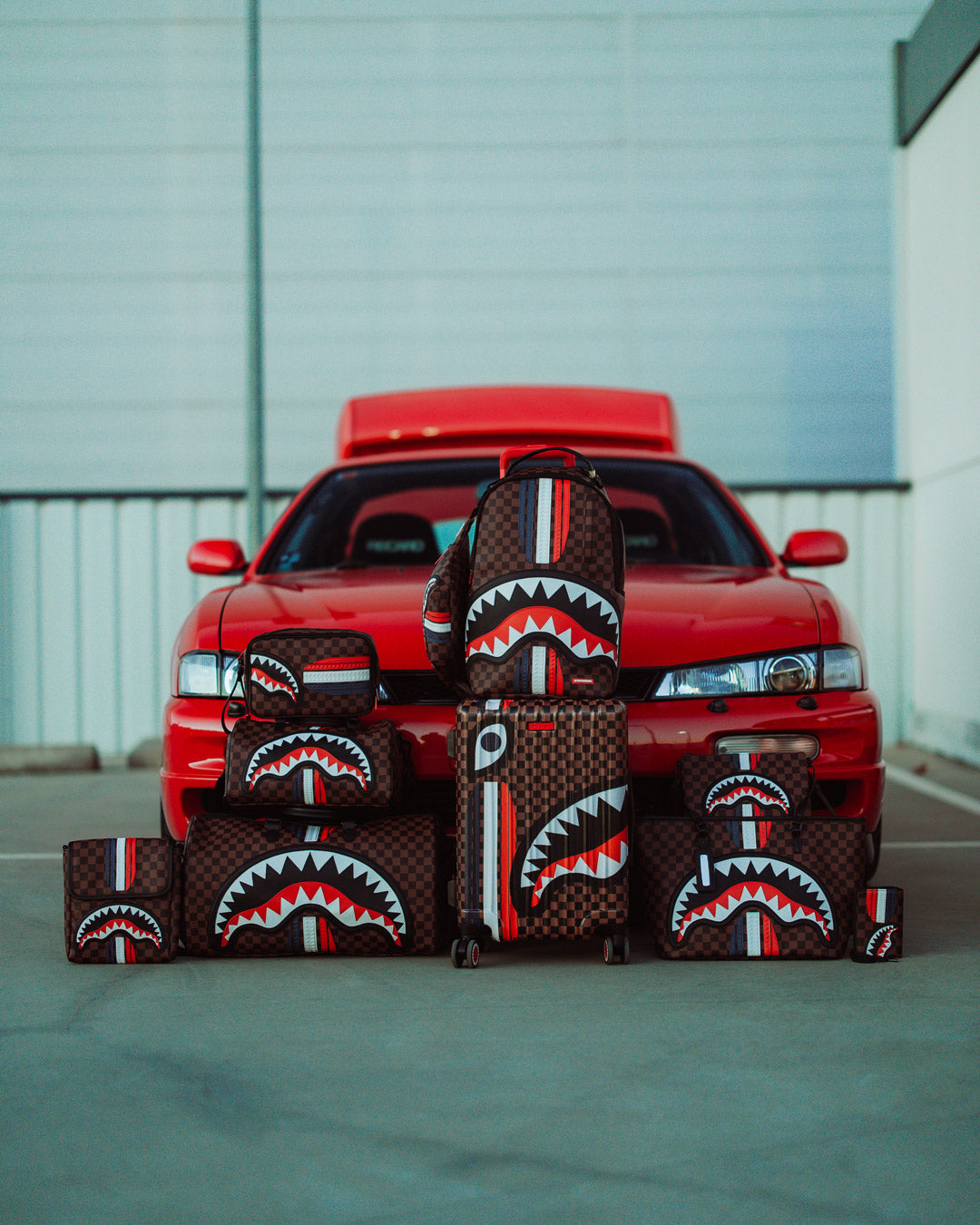 SPRAYGROUND Sharks In Paris Gt Crossover Clutch — product image 4