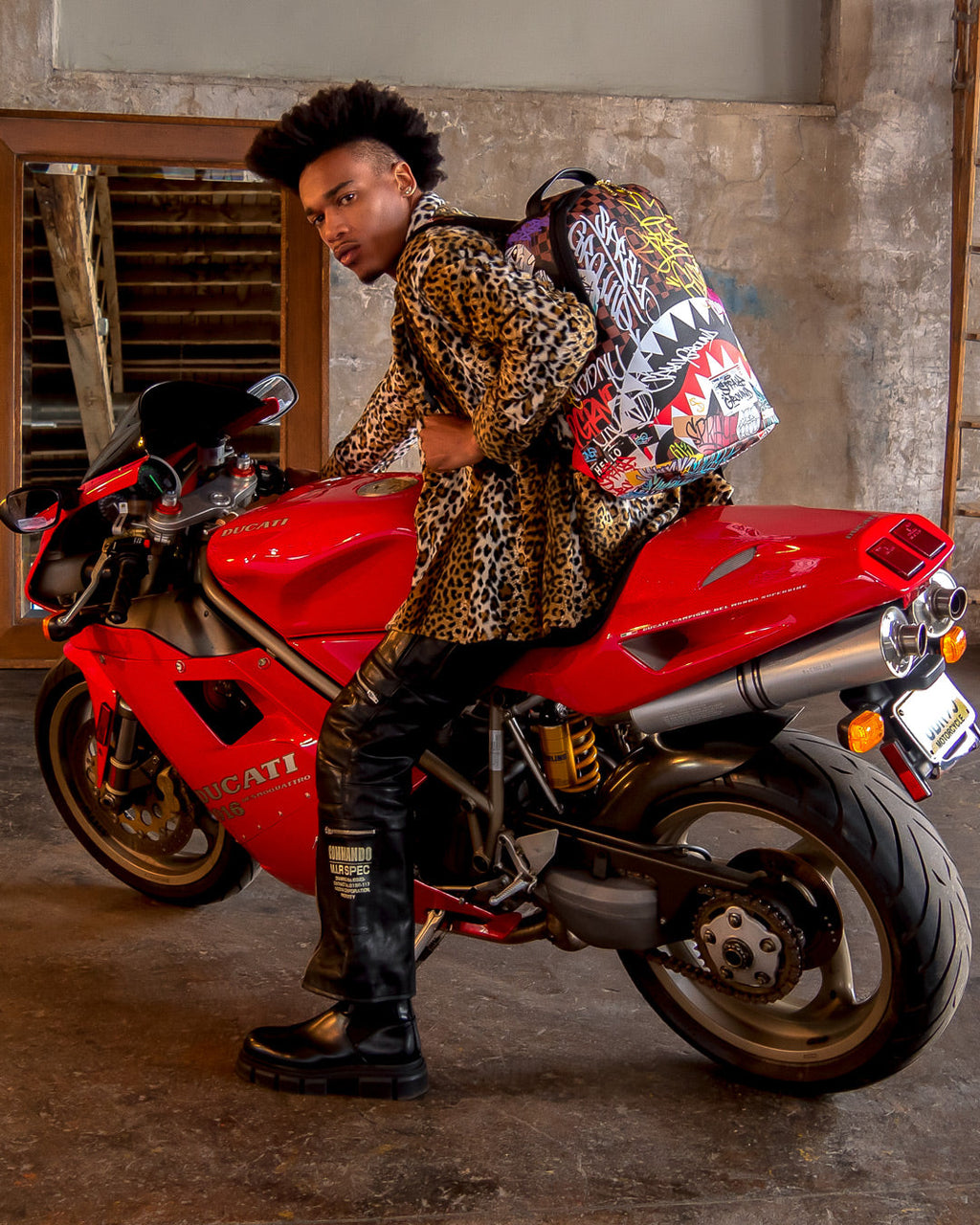 SPRAYGROUND Sharks In Paris The Rizz Backpack (DLXV) — product image 11