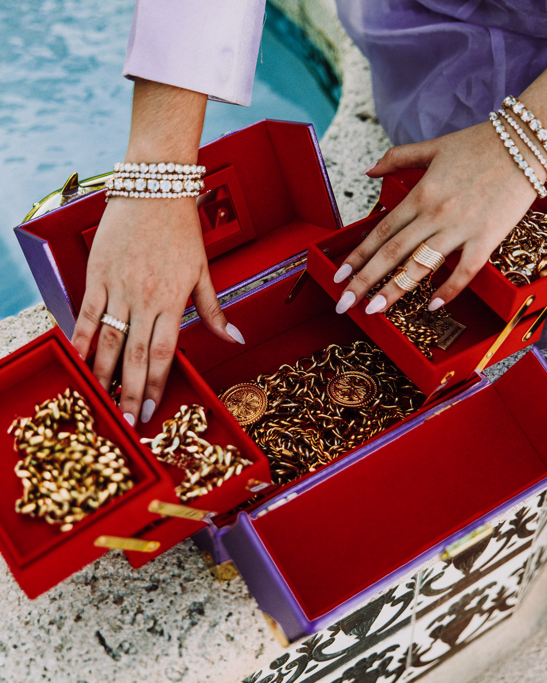 SPRAYGROUND Sharks Of The Gold Ocean Jewelry Case — product image 4