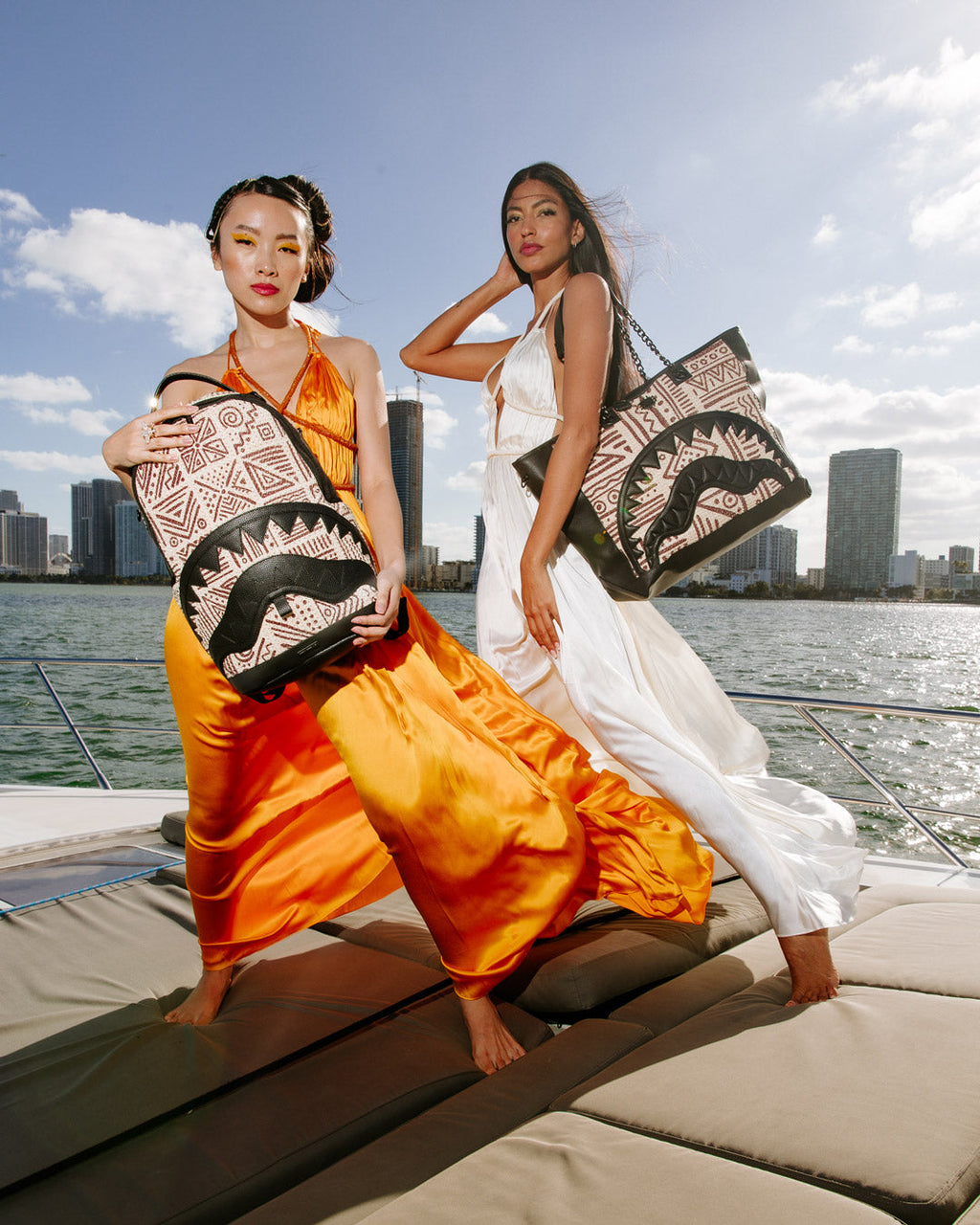 SPRAYGROUND A.I. Palm Mirage Shark Luxe Beach Tote — product image 4