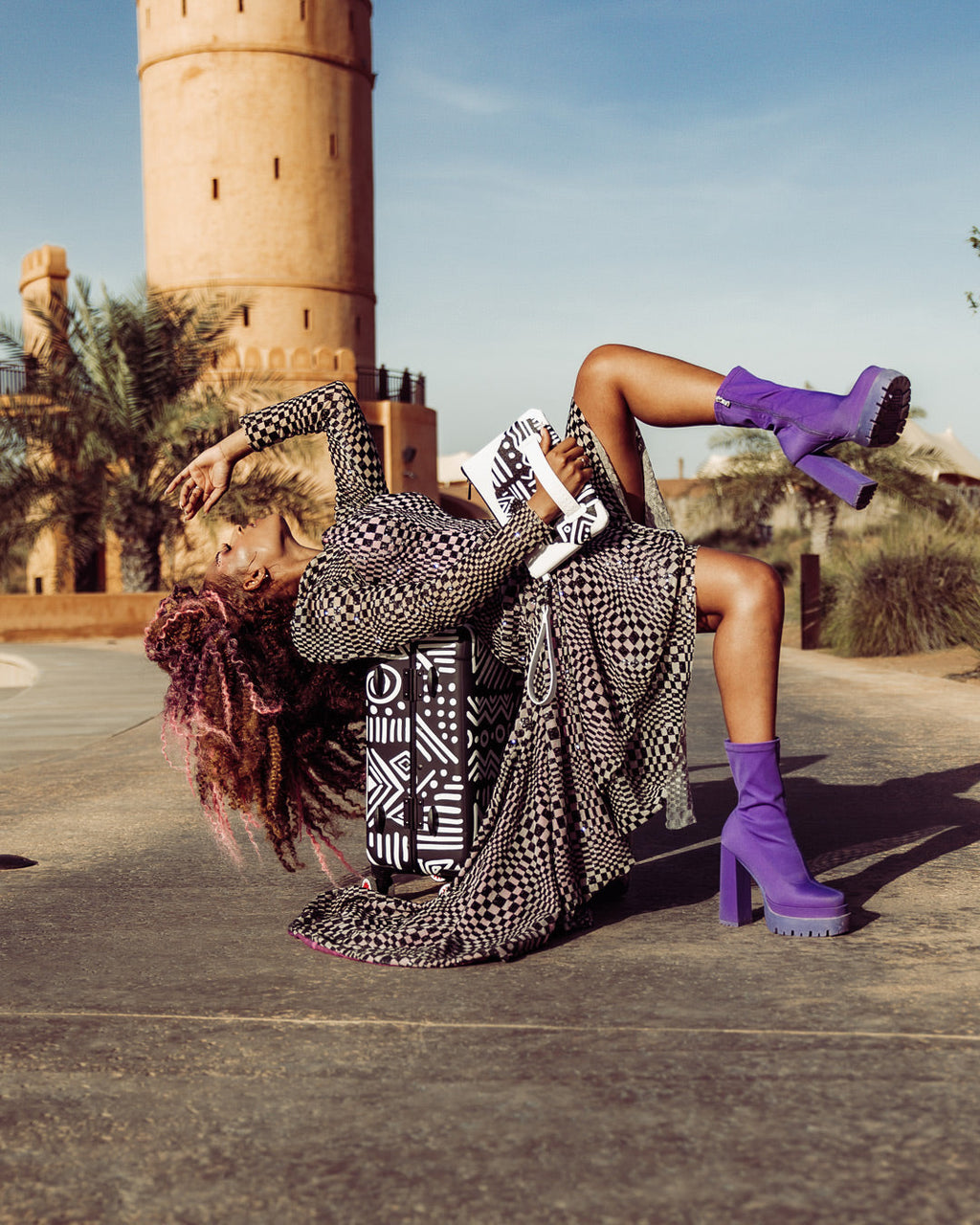 SPRAYGROUND A.I.8 African Intelligence - Origin Story Crossover Clutch — product image 6