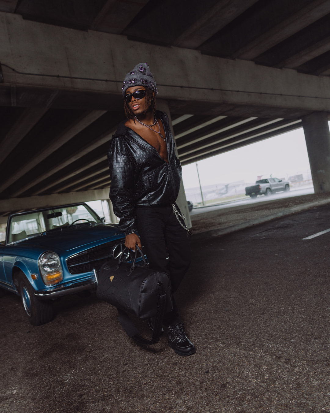 SPRAYGROUND The Golden Fang Shark Duffle — product image 4