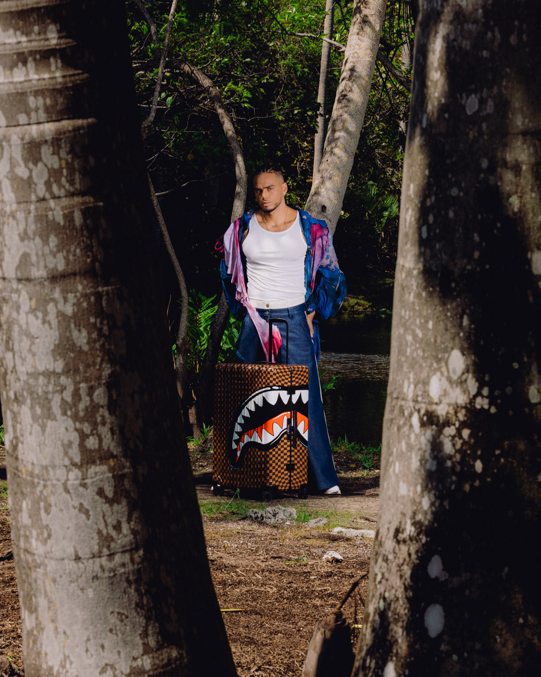 SPRAYGROUND Sharks In Paris Grin & Grind Full-Size Luggage — product image 2