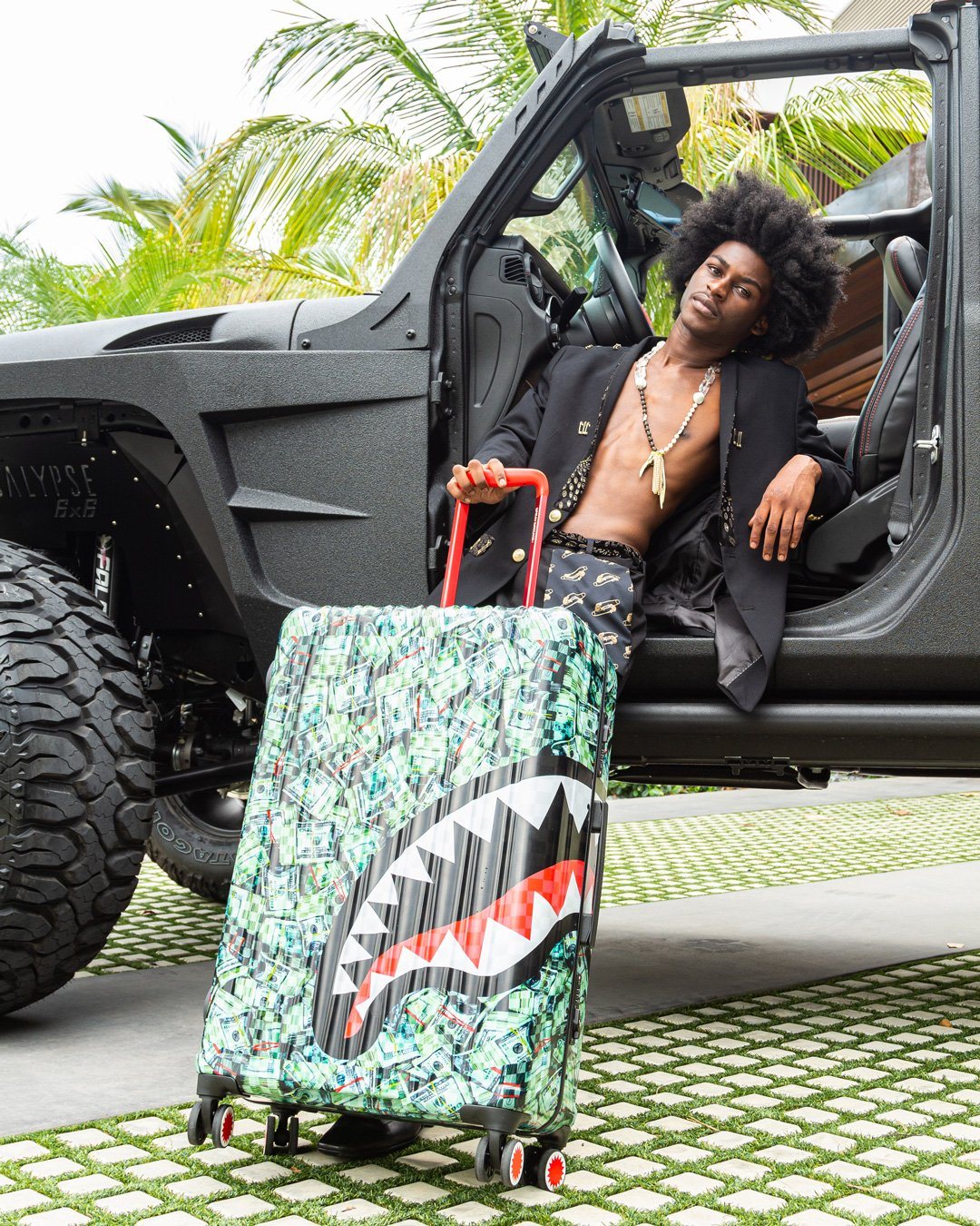SPRAYGROUND Mama I Made It Sharkitecture Hardshell Full-Size Luggage — product image 2