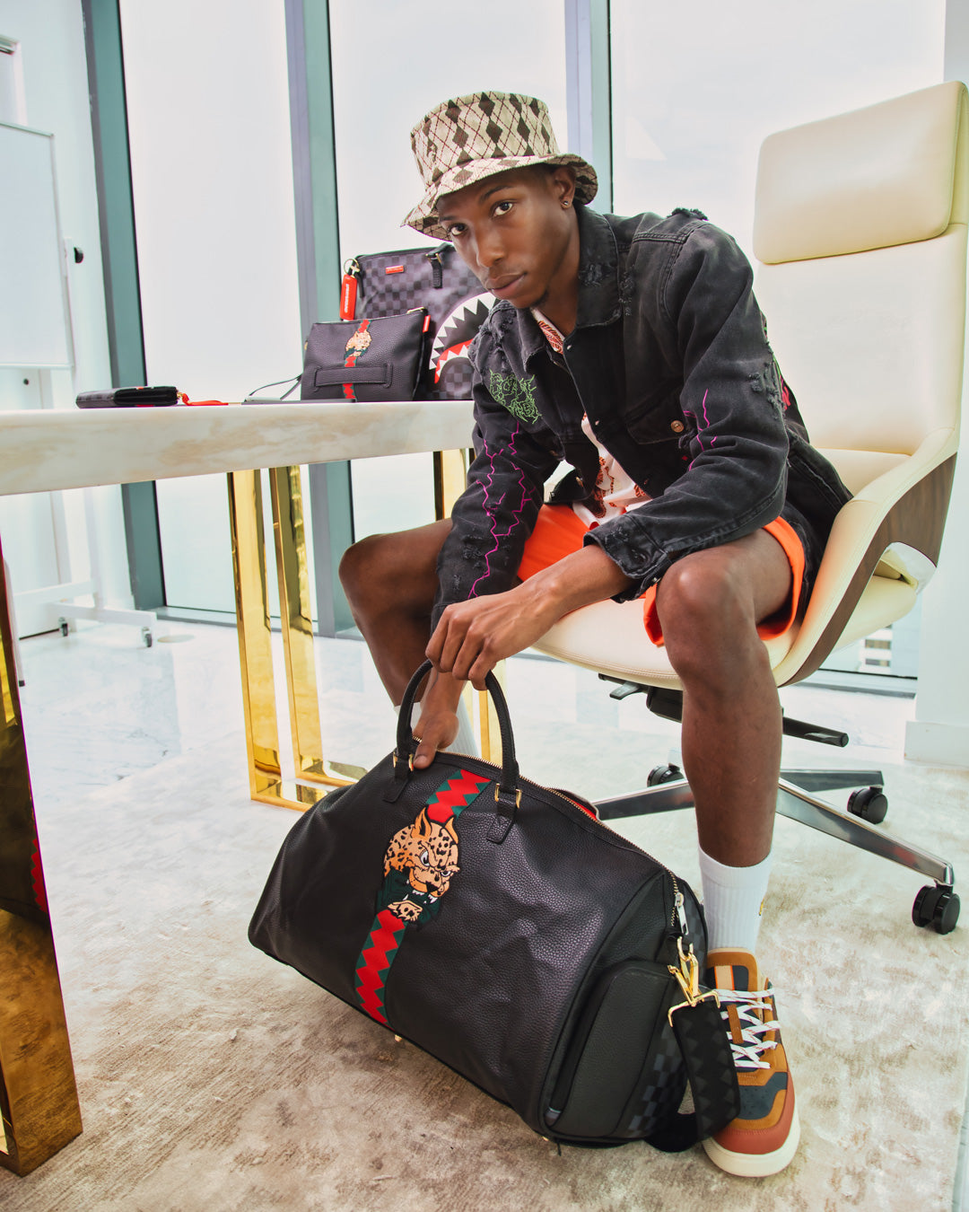 SPRAYGROUND Italia Diviso Large Duffle — product image 5