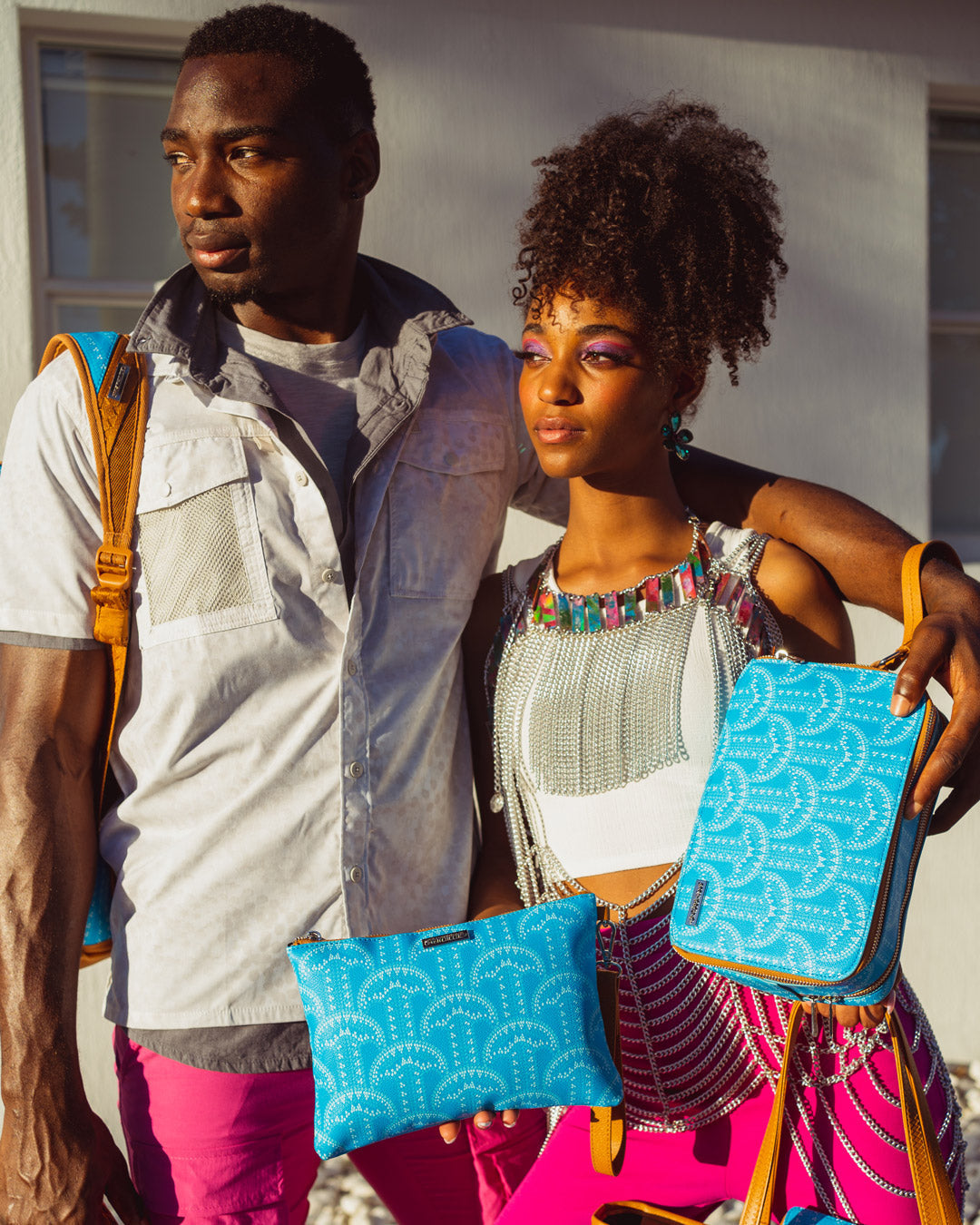 SPRAYGROUND Illuchains Turq Toiletry Bag — product image 11