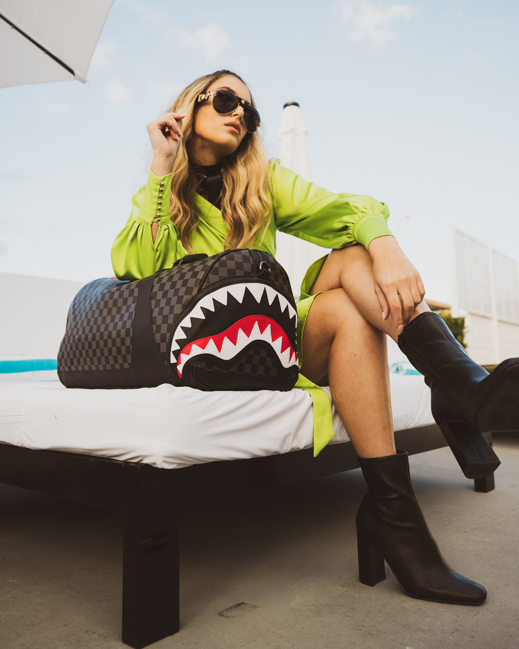 SPRAYGROUND Henny Aiir To The Throne Duffle — product image 12