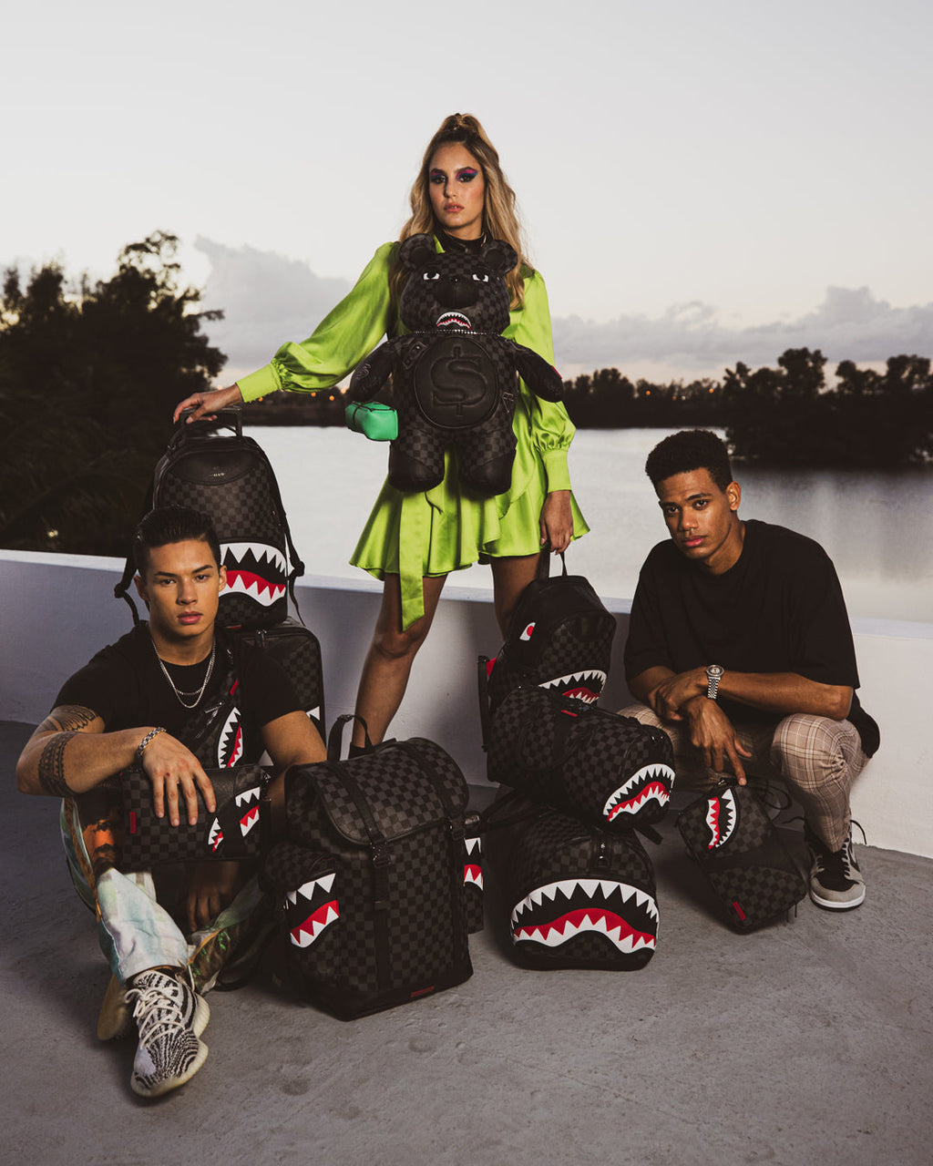 SPRAYGROUND Henny Aiir To The Throne Moneybear Teddybear Backpack — product image 12