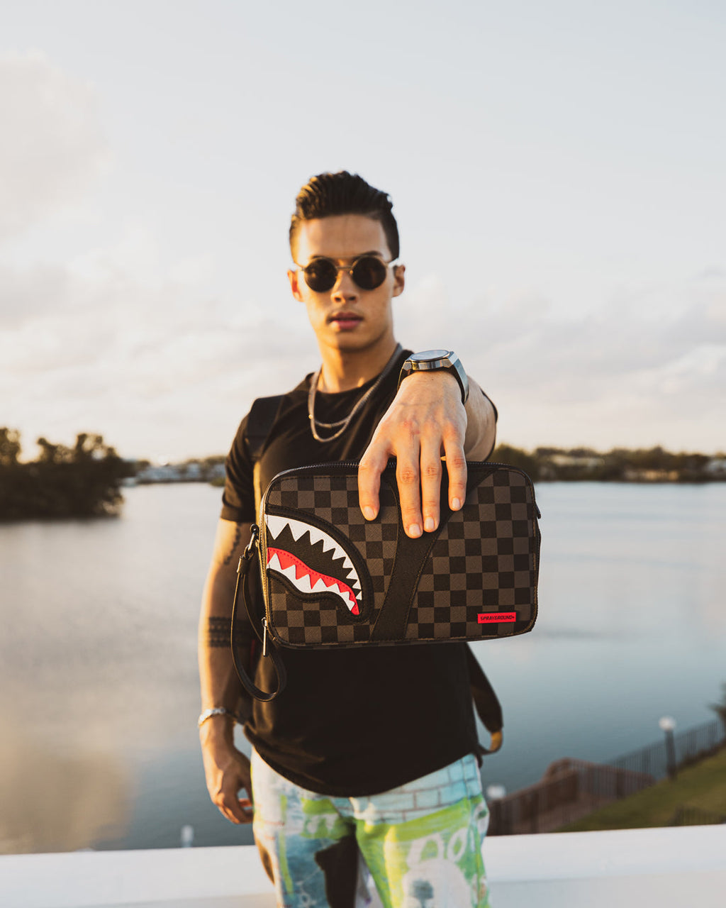 SPRAYGROUND Henny Aiir To The Throne Toiletry Bag — product image 6