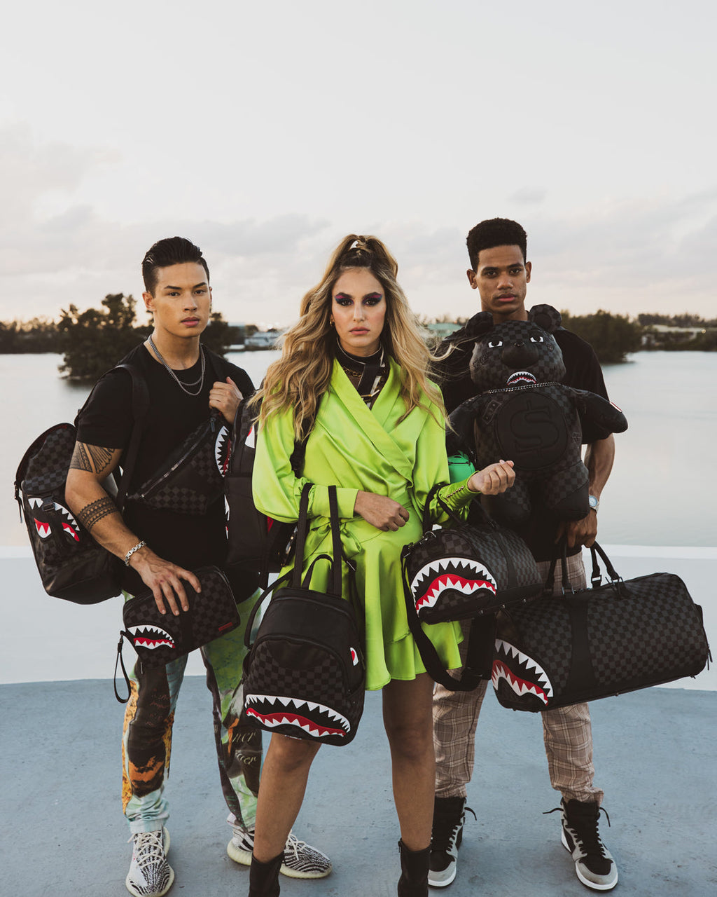 SPRAYGROUND Henny Aiir To The Throne Toiletry Bag — product image 9