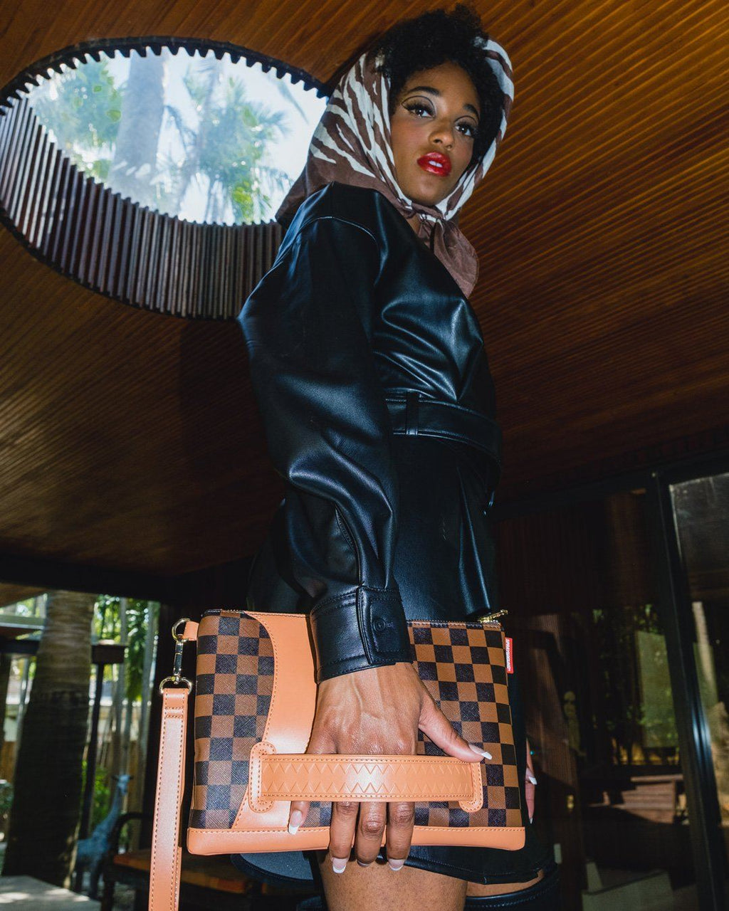 SPRAYGROUND Henny Air To The Throne Crossover Clutch — product image 2
