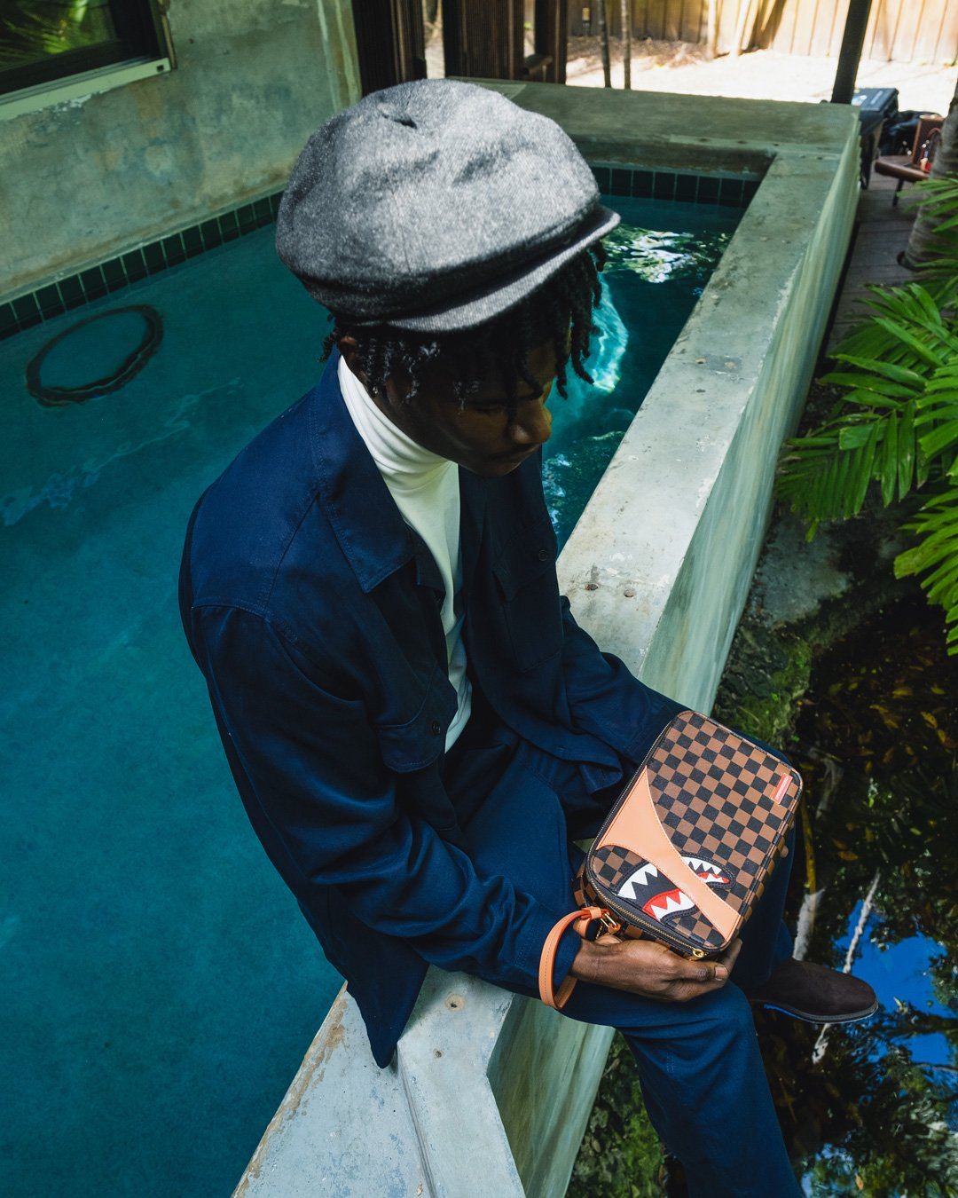 SPRAYGROUND Henny Air To The Throne Toiletry — product image 4