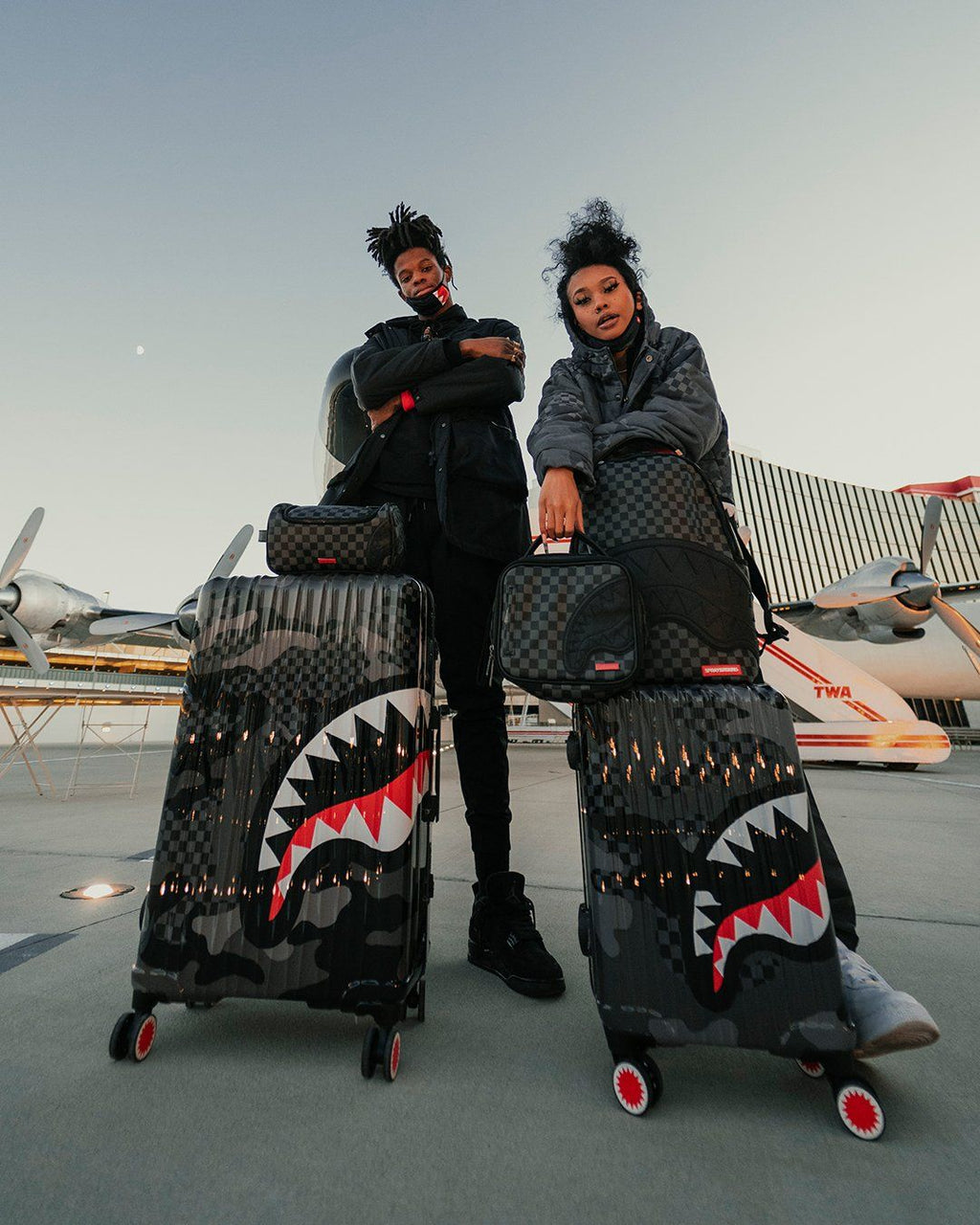 SPRAYGROUND Henny Black Snack Pack — product image 12