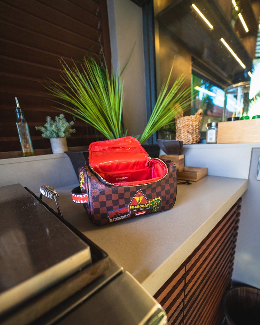 SPRAYGROUND Global Mogul Toiletry Bag — product image 15