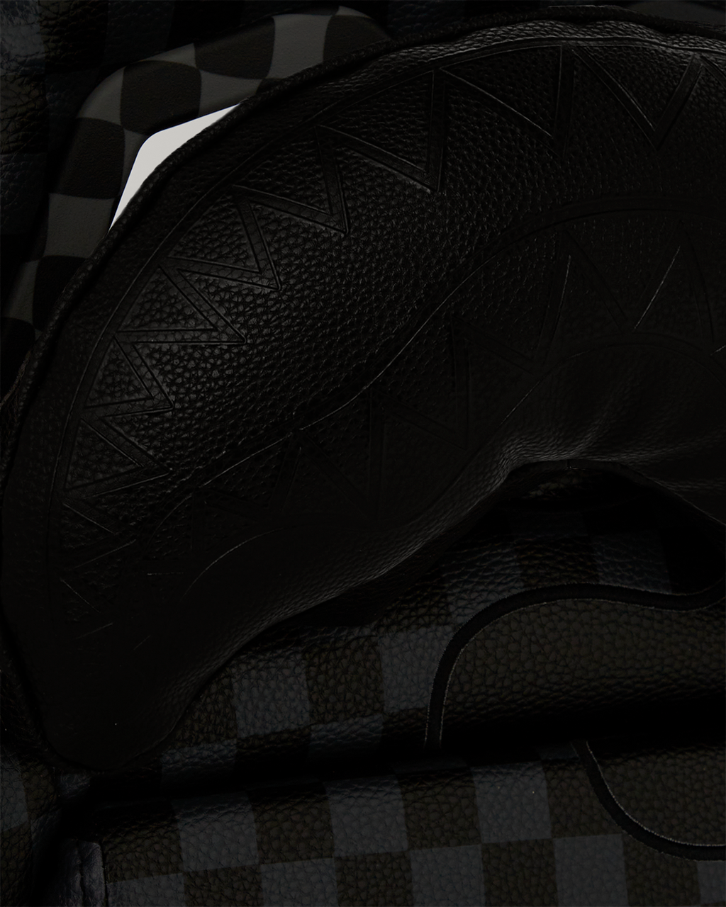 SPRAYGROUND Speed Shark Side Swipe Gaming Chair — product image 13
